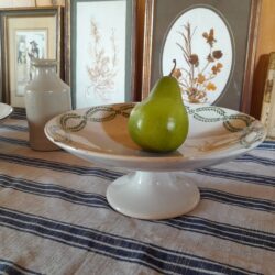 c109 Clairefontaine 足つきのお皿