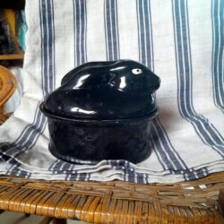 c124 うさぎのテリーヌポット