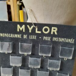 z208 Mylor モノグラムの什器